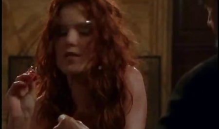 Andi Pink menonton video sex sama pembantu TV Telanjang