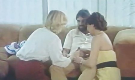 hot sex menantu vs mertua erotis saat lesbian dominasi Lucy Lee dan