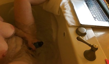 Subur mantan membuat dirinya cum bokep janda kuat