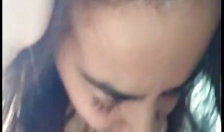 Rambut coklat video seks mama gadis sendirian dan sangat Terangsang