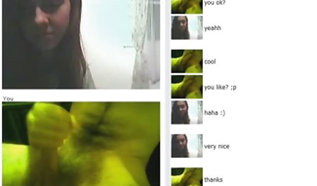 Rambut pirang cewek seksi jari vagina di depan video sex pembantu dengan majikan kamera