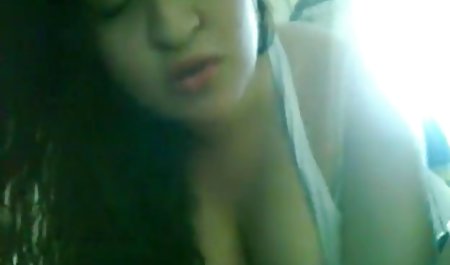 Indah remaja Christine jiwa slide video sex pembantu dengan majikan vaginanya pada penis yang keras