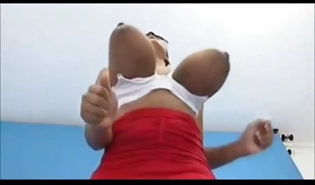 Dua gadis-gadis mendapatkan video seks romantis kacau di alam liar berempat