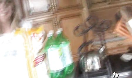 Katie strip video bokep full seks di kamar mandi